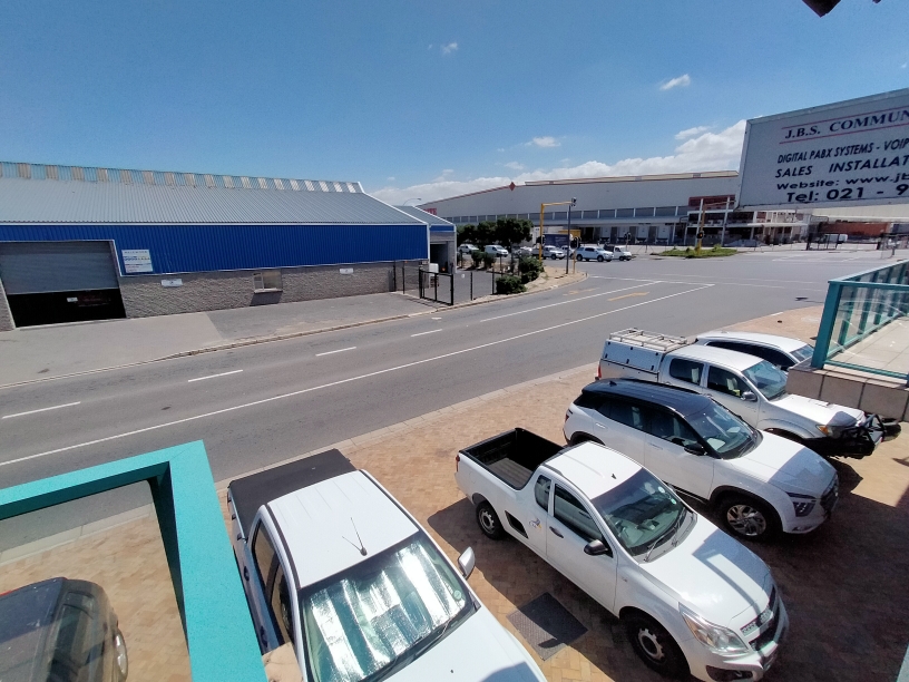 To Let commercial Property for Rent in Brackenfell Central Western Cape